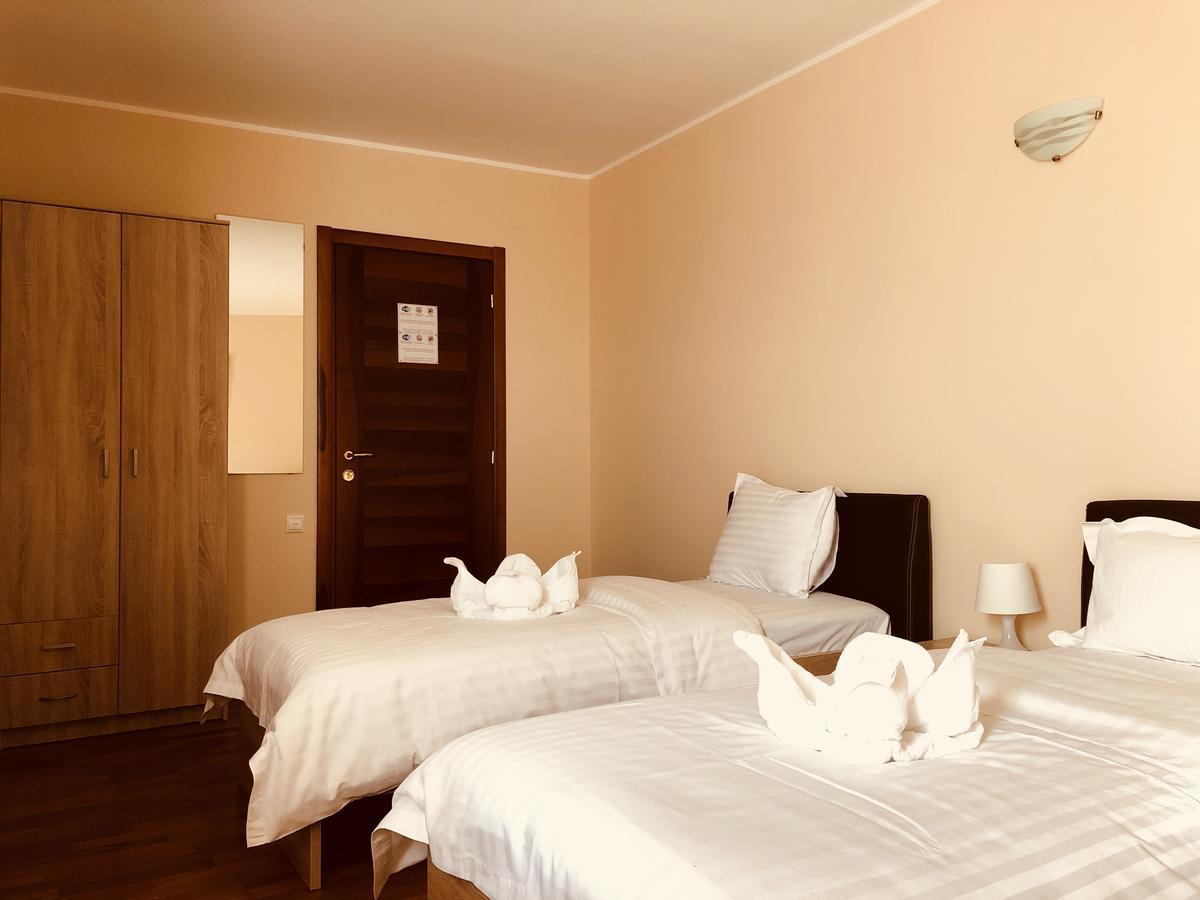 Monte Carlo Palace Rooms Bucharest Exterior photo